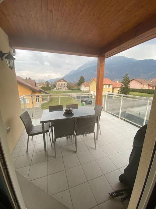 Appartement Belle Vue Sur Les Montagnes Saint-Pierre-en-Faucigny Exteriér fotografie